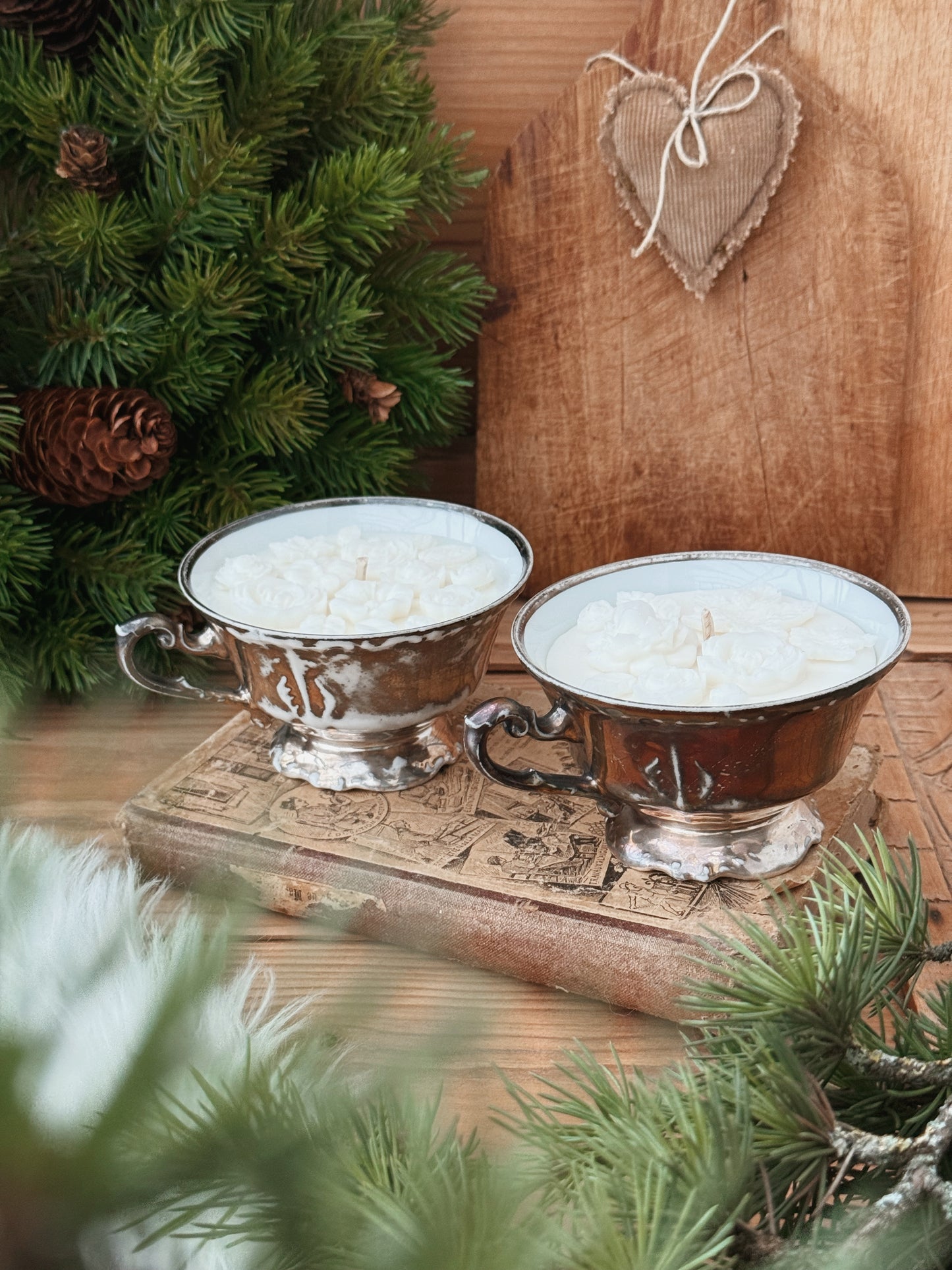 Bougie parfumée - Tasse avec effet métal vieilli